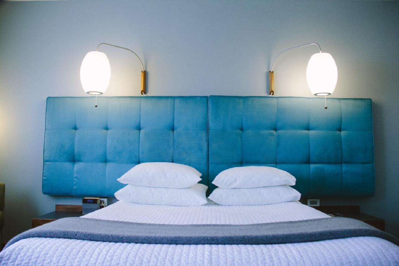 Modern Hotel بويسي المظهر الخارجي الصورة