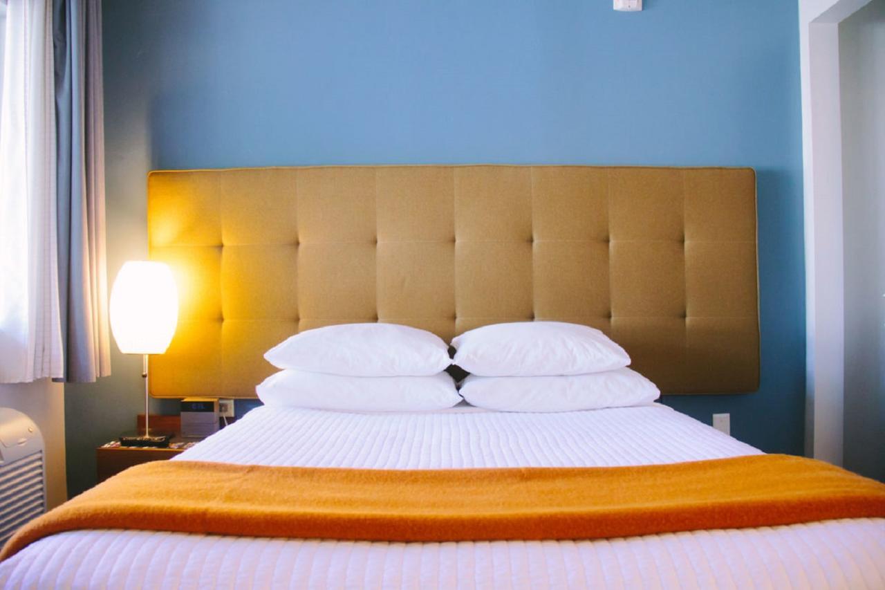 Modern Hotel بويسي المظهر الخارجي الصورة